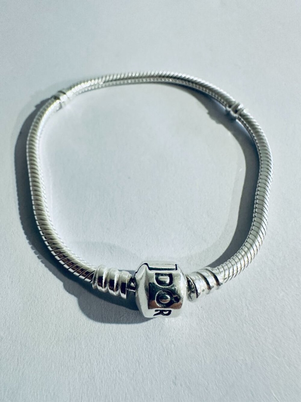 Pandora Moments Barrel Clasp Snake Chain Bracelet / Pandora Silver Charms - Picture 2 of 5